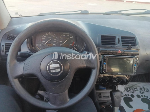Seat Ibiza 2002 Silver Automatic Used for Sale in Damietta - 1