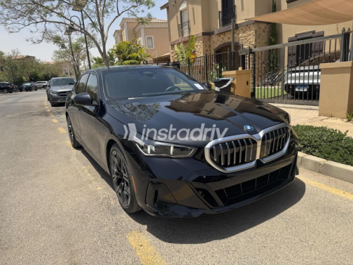 BMW I5 2024 Black Automatic Used for Sale in Cairo - 5