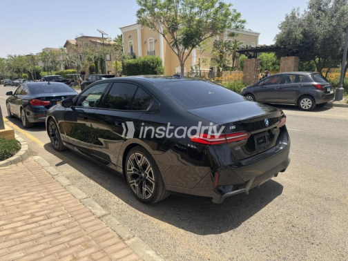 BMW I5 2024 Black Automatic Used for Sale in Cairo - 7