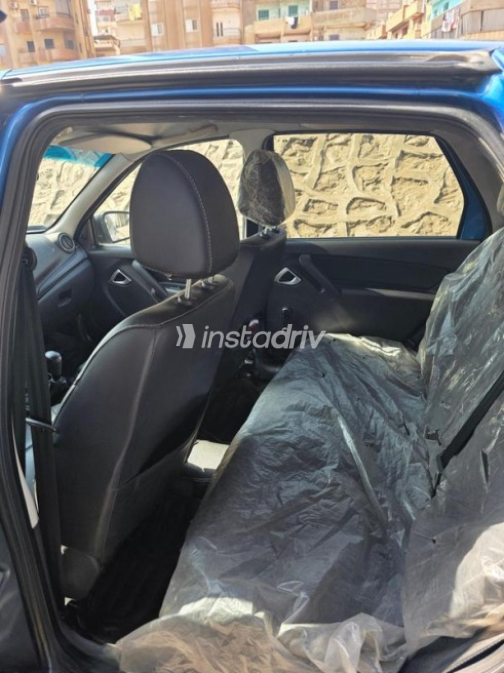 Lada Granta 2021 Blue Manual Used for Sale in Mit Ghamr - 3