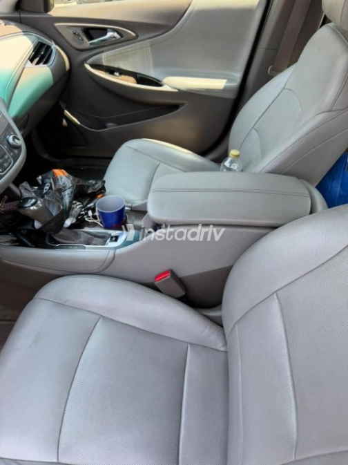 Chevrolet Malibu 2019 White Automatic Used for Sale in Nasr city - 3