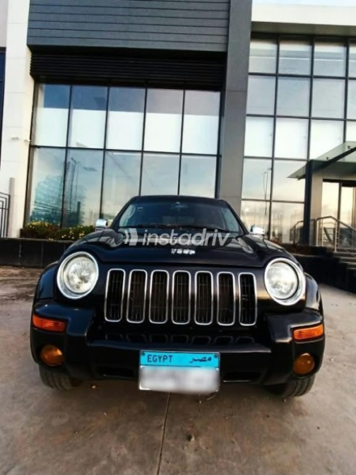 Jeep Liberty 2006 Black Automatic Used for Sale in Cairo - 1