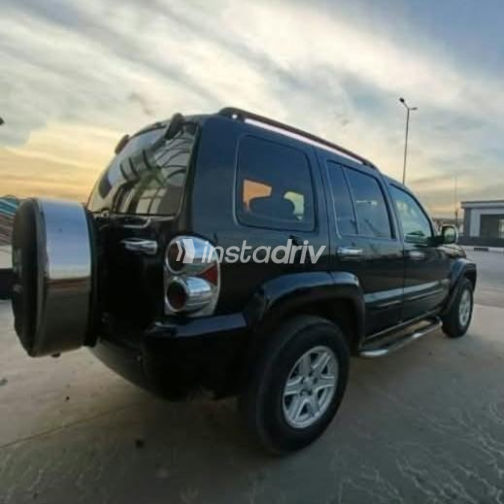 Jeep Liberty 2006 Black Automatic Used for Sale in Cairo - 2