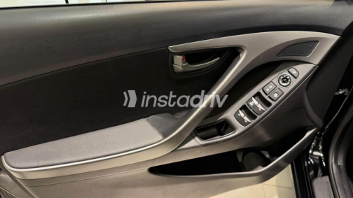 Hyundai Elantra 2016 Black Automatic Used for Sale in Nasr city - 3