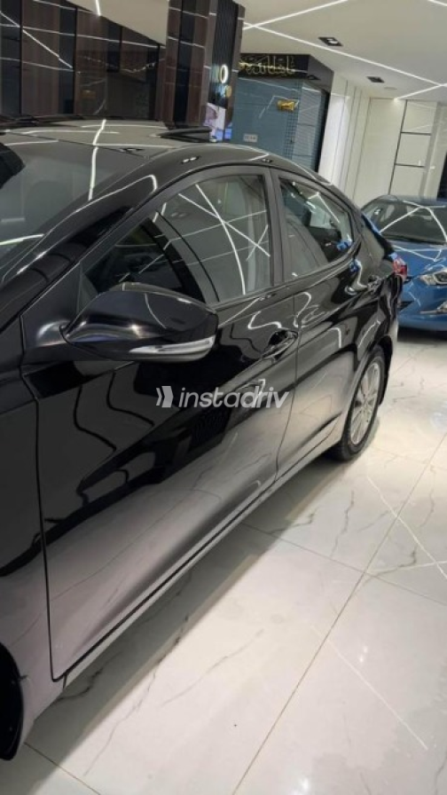 Hyundai Elantra 2016 Black Automatic Used for Sale in Nasr city - 7