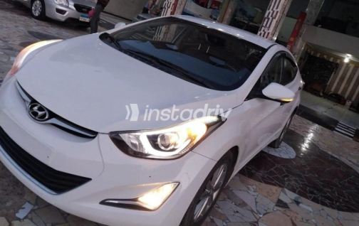 Hyundai Avante 2014 White Automatic Used for Sale in Mansoura - 2