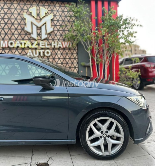 Seat Ibiza 2020 Dark Blue Automatic Used for Sale in Nasr city - 2