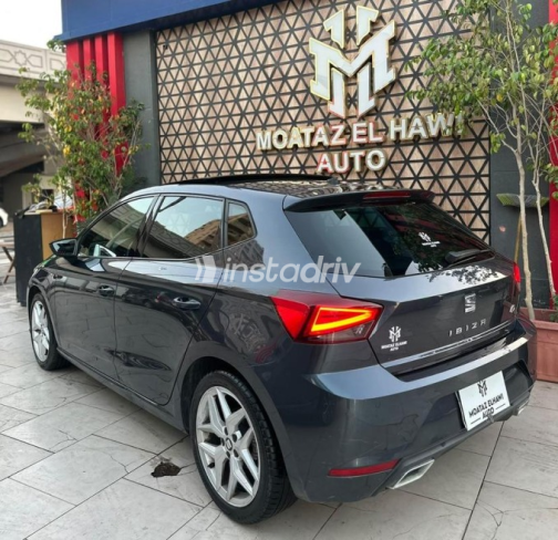 Seat Ibiza 2020 Dark Blue Automatic Used for Sale in Nasr city - 5