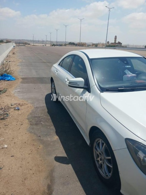 Mercedes CLA 180 2014 White Automatic Used for Sale in Alexandria - 3