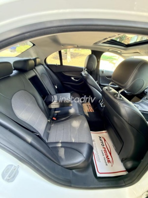 Mercedes C 180 2016 White Automatic Used for Sale in Cairo - 10