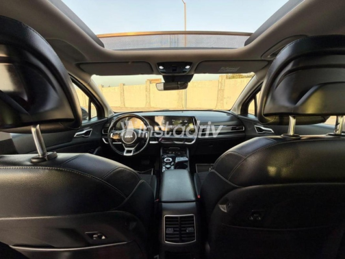 Kia Sportage 2024 Black Automatic Used for Sale in Nasr city - 8