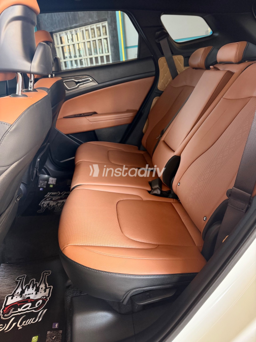 Kia Sportage 2024 White Automatic Used for Sale in Greater Cairo ( Cairo + Giza) - 5