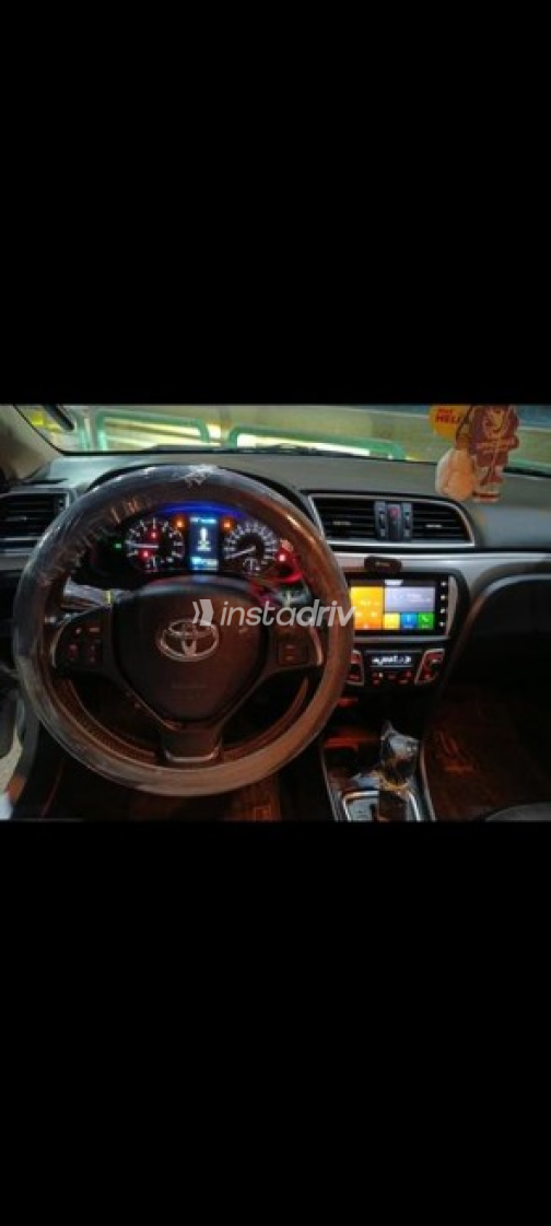Toyota Belta 2022 White Automatic Used for Sale in Qalyubia - 2
