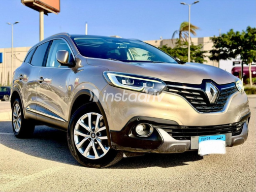 Renault Kadjar 2019 Gold Automatic Used for Sale in 6 October - 2
