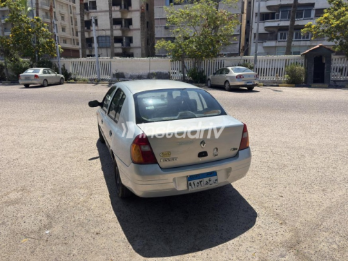 رينو كليو 2001 فضي يدوي مستعملة للبيع في الإسكندرية - 6