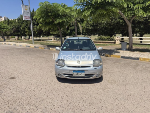 رينو كليو 2001 فضي يدوي مستعملة للبيع في الإسكندرية - 8