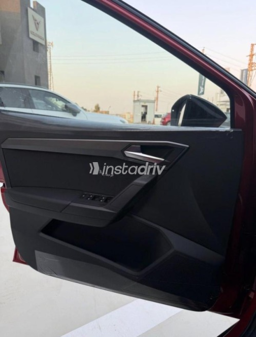 Seat Arona 2026 Red Automatic Used for Sale in Damietta - 8