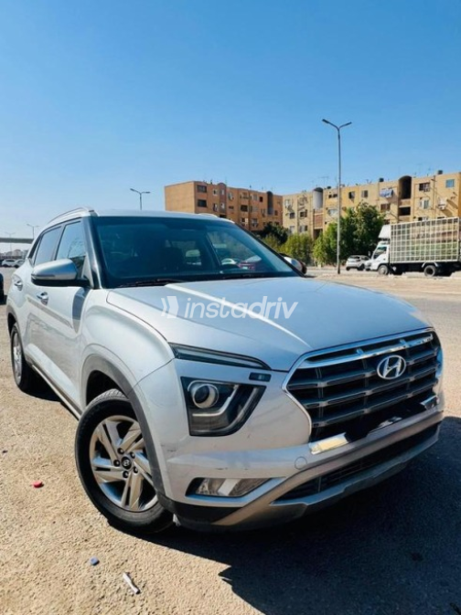 Hyundai Creta 2022 Silver Automatic Used for Sale in Nasr city - 3