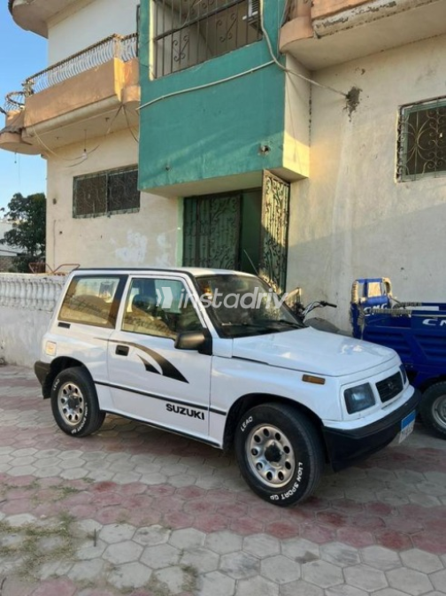 Suzuki Vitara 1997 White Manual Used for Sale in Cairo - 2