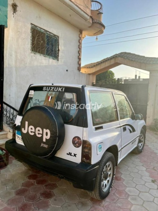 Suzuki Vitara 1997 White Manual Used for Sale in Cairo - 5