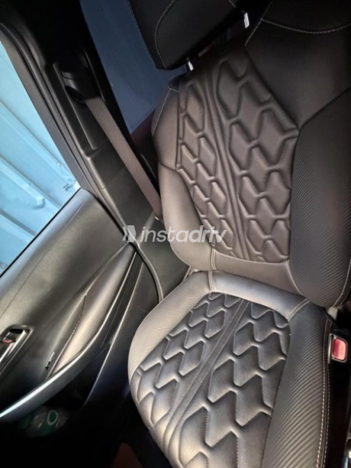 Toyota Corolla 2024 Red Automatic Used for Sale in Shibin el Kom  - 3