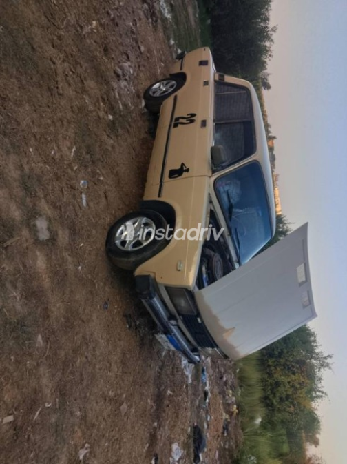 Lada 2107 1983 Bronze Manual Used for Sale in Delengat - 8