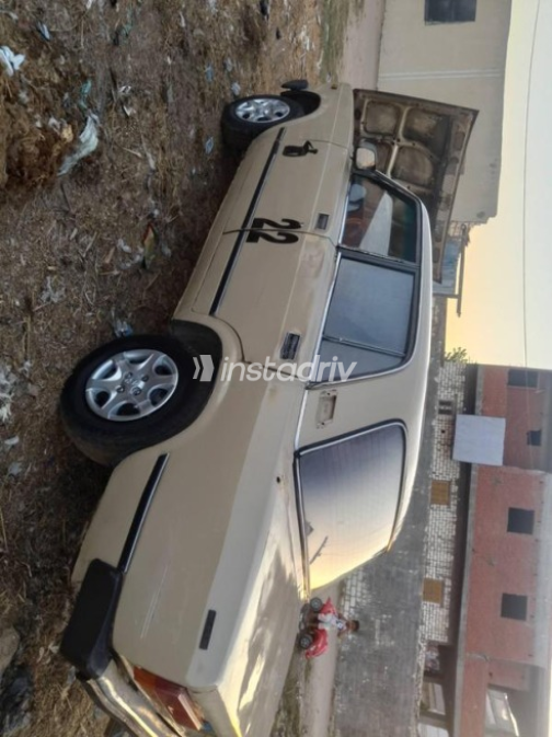 Lada 2107 1983 Bronze Manual Used for Sale in Delengat - 9