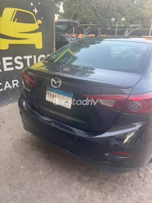 Mazda 3 2015 Black Automatic Used for Sale in Giza - 3
