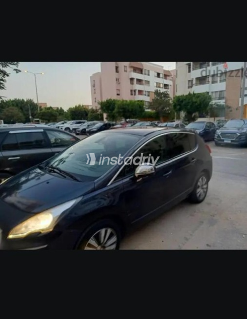 بيجو 3008 2015 أخضر غامق أوتوماتيك مستعملة للبيع في مدينة الشيخ زايد - 3