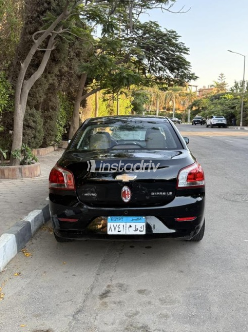 Chevrolet Optra 2016 Black Automatic Used for Sale in Cairo - 3