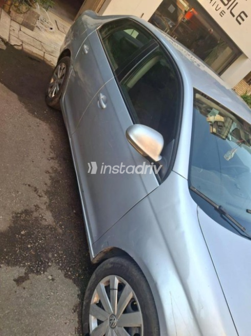 Volkswagen Jetta 2011 Silver Automatic Used for Sale in Dokki - 6