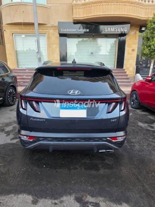 Hyundai Tucson 2022 White Automatic Used for Sale in Maadi - 8