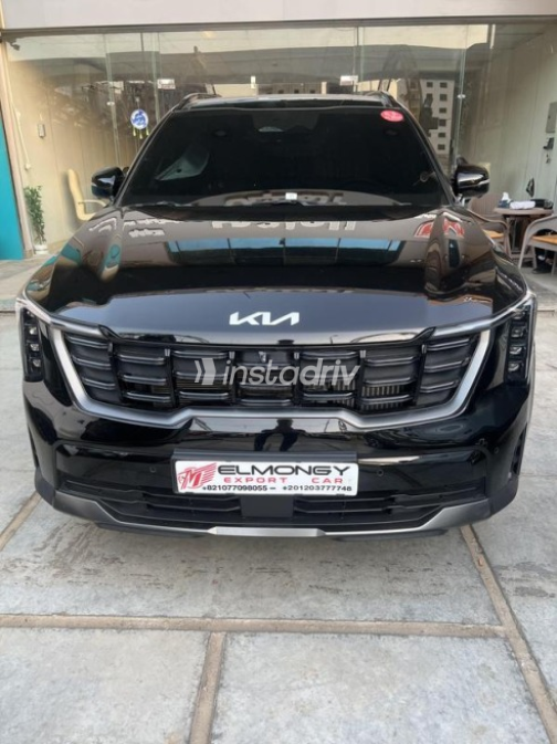 Kia Sorento 2024 Black Automatic Used for Sale in 6 October - 1