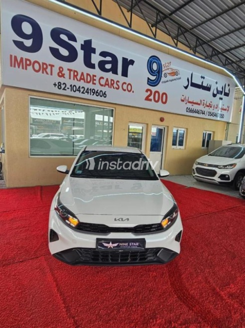 Kia K3 2024 White Automatic Used for Sale in Nasr city - 3