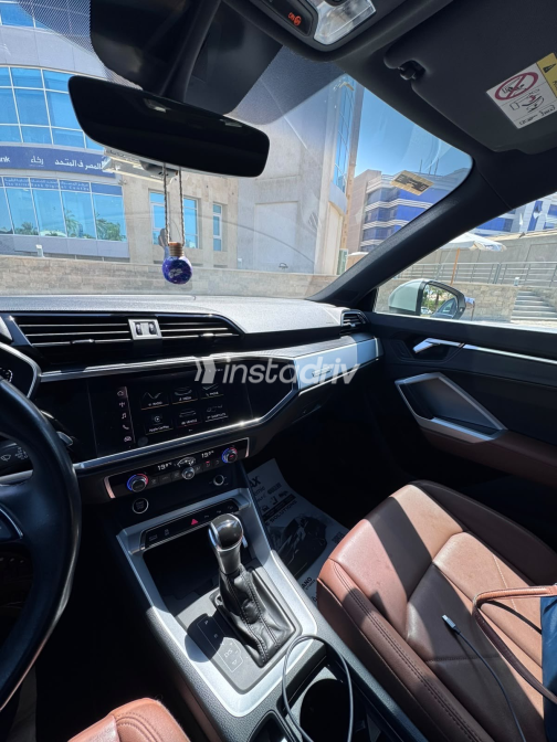 Audi Q3 2021 Silver Automatic Used for Sale in Greater Cairo ( Cairo + Giza) - 6