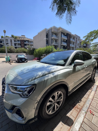 Audi Q3 2021 Silver Automatic Used for Sale in Greater Cairo ( Cairo + Giza)