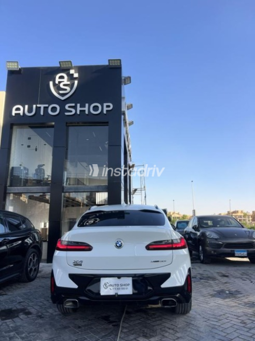 بي ام دبليو X4 2024 أبيض أوتوماتيك مستعملة للبيع في مدينة الشيخ زايد - 7