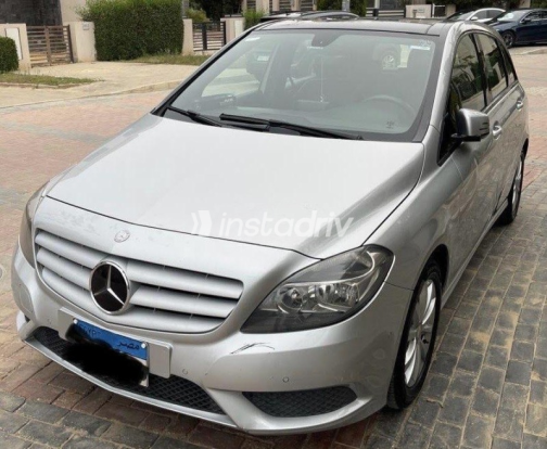 مرسيدس B 180 2014 فضي أوتوماتيك مستعملة للبيع في مدينة الشيخ زايد - 6