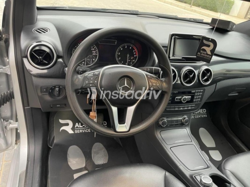مرسيدس B 180 2014 فضي أوتوماتيك مستعملة للبيع في مدينة الشيخ زايد - 8