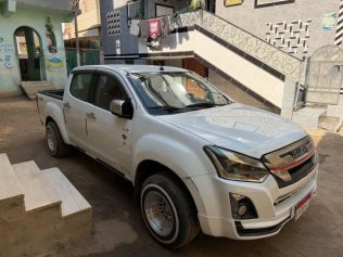 Isuzu D max 2017 Silver Manual Used for Sale in Mansoura