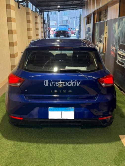 Seat Ibiza 2021 Dark Blue Automatic Used for Sale in Nasr city - 8