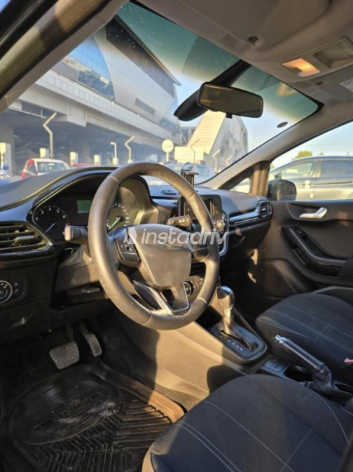 Ford Fiesta 2019 Black Automatic Used for Sale in Nasr city - 3
