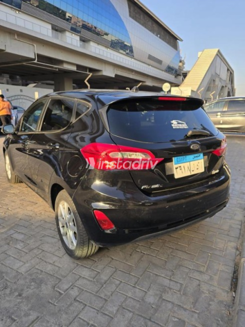 Ford Fiesta 2019 Black Automatic Used for Sale in Nasr city - 7