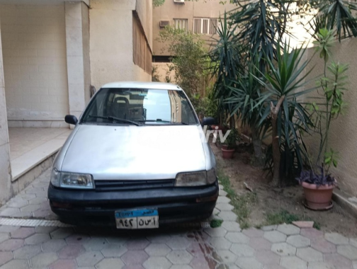 Daihatsu Charade 1992 Silver Manual Used for Sale in Heliopolis - 1