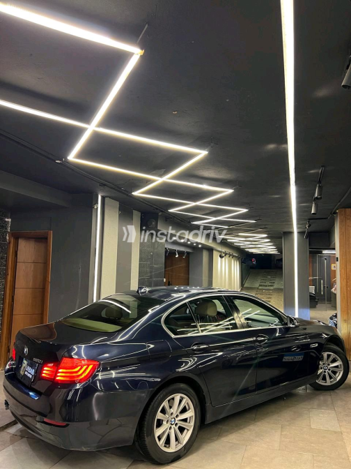 BMW 520 2014 Black Automatic Used for Sale in Greater Cairo ( Cairo + Giza) - 2