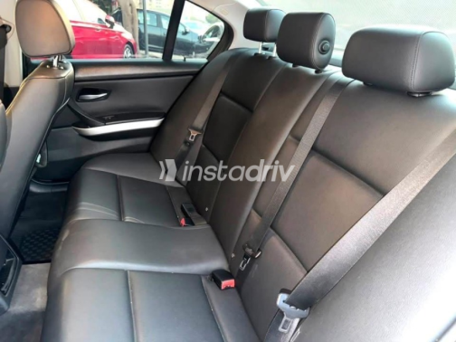 BMW 318 2011 Black Automatic Used for Sale in Heliopolis - 3