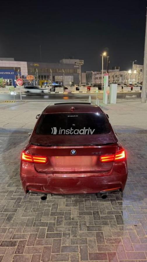 BMW 320 2013 Dark Red Automatic Used for Sale in Ras Gharib - 2