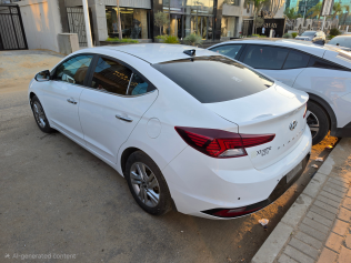 Hyundai Elantra AD 2025 White Automatic Used for Sale in Greater Cairo ( Cairo + Giza)
