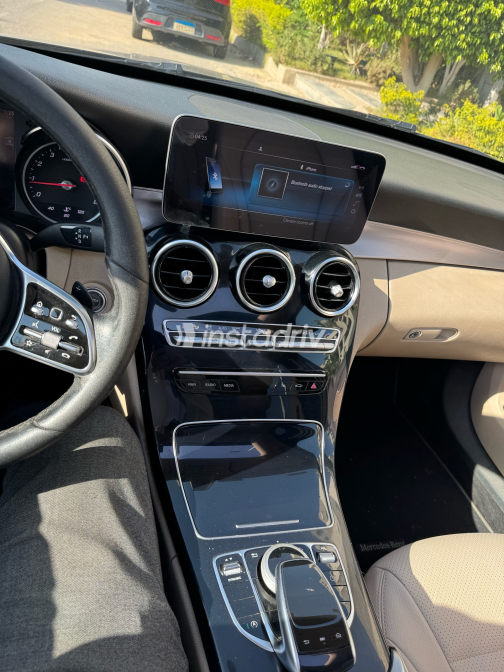 Mercedes C 180 2019 Black Automatic Used for Sale in Greater Cairo ( Cairo + Giza) - 5