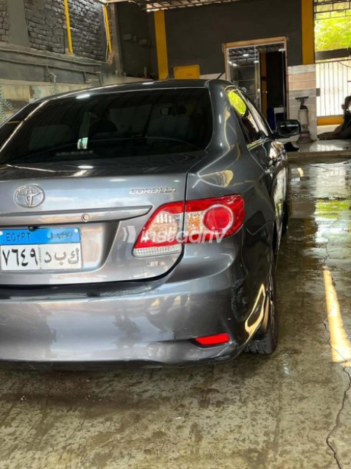 Toyota Corolla 2012 Gray Automatic Used for Sale in Zefta - 2